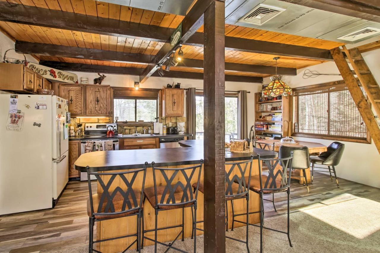 Swiss-Style Chalet With Fireplace - Near Story Land! Bartlett Exterior photo